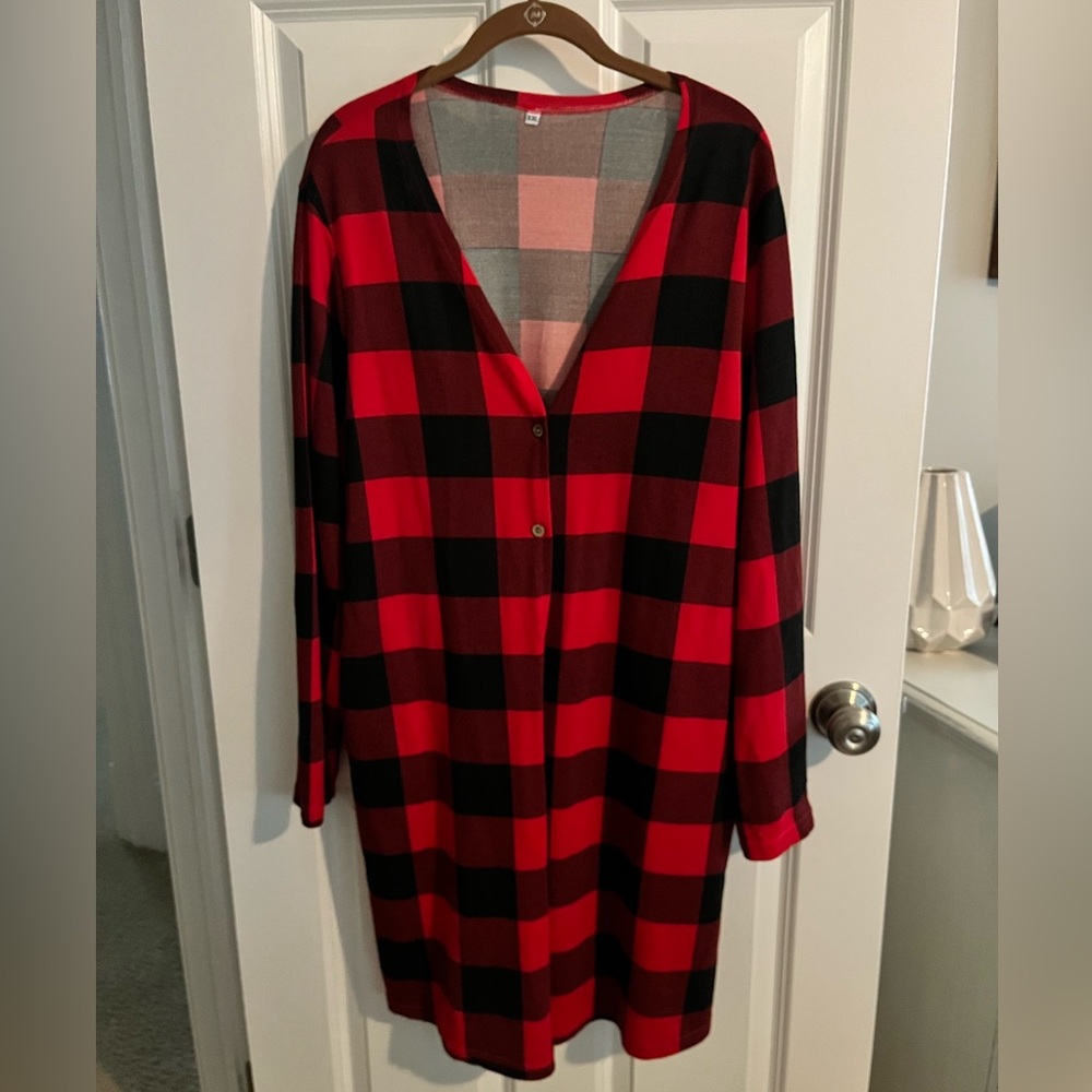 Red and Black buffalo check Plaid Button-Up Cardigan XL